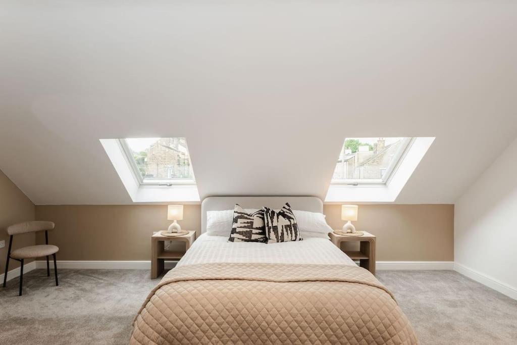 Boutique Apartment - Mazerystays Exley ภายนอก รูปภาพ